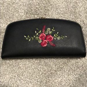 Vintage embroidered wallet clutch